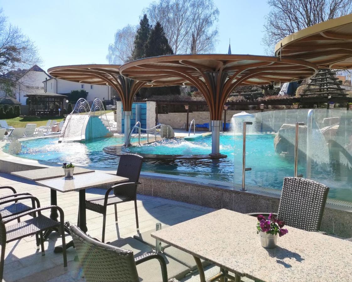 Spa Residence Carbona Siesta Apartman Hévíz Εξωτερικό φωτογραφία